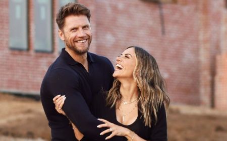 Jana Kramer is engaged to Allan Russell.